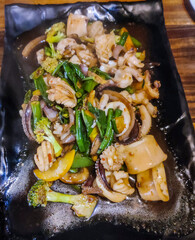 stir fried squid with vegetables