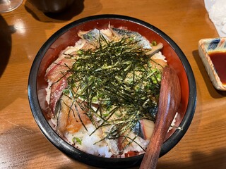 りゅうきゅう丼