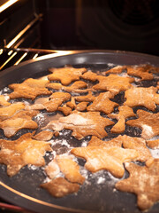 Delicious and fried ginger cookies only from the oven.