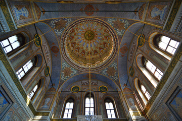 Obraz premium Istanbul Turkey. August 6, 2023. Located in Istanbul, Turkey, Pertevniyal Valide Sultan Mosque was built in 1871.