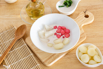 Stuffed Water Chestnut, Roasted Coconut, Water Chestnut with Coconut Milk