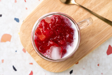 Jolly Pong shake, shake, strawberry latte, latte, rotus latte, black sesame latte, vanilla bean latte, madeleine, butter cones, scones, cafes, coffee