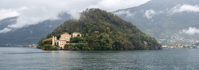 Iconic villa Balbianello at lake Como, a famous film set - obrazy, fototapety, plakaty