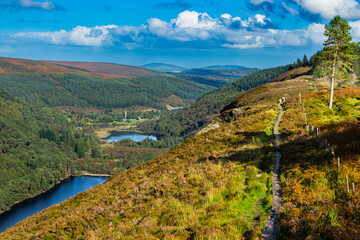Obraz premium A sunny day in Glendalough