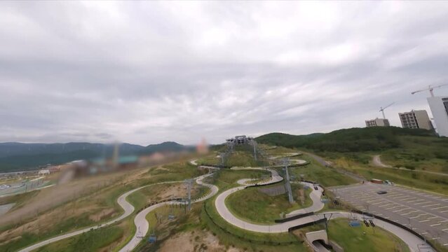 부산 기장 루지 코스가 한눈에 보이는 항공 영상
