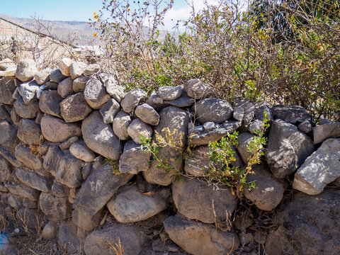 Pirca - Stone wall