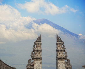 The 'Gate of Heaven' of the Lempuyang Temple with the mighty Mount Agung in the backdrop