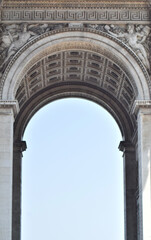arc de triomphe close up center