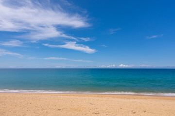 Fototapeta na wymiar Amazing sea ocean in good weather day,Nature beach background