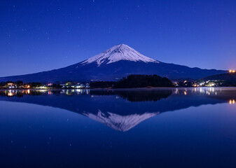 河口湖から富士山と夜景