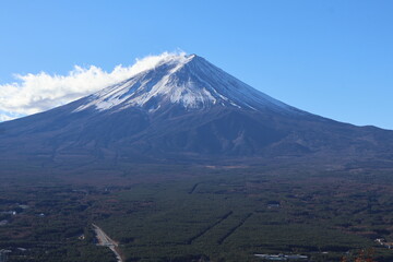 December 1, 2023: Viewing Mount Fuji at Tenjozan Park, Japan