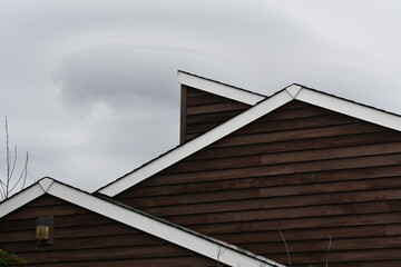 Multiple roof-lines, modern.