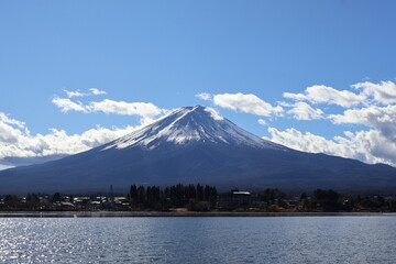 December 1, 2023: Viewing Mount Fuji at Lake Kawaguchi, Japan
