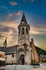 Obraz premium Viella is the capital of the Aran Valley and the head of the municipality of Viella and Medio Arán, in the province of Lérida. located at 974 m high. Spain