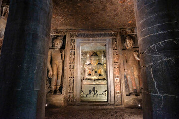 The Ajanta Caves are rock-cut Buddhist cave monuments in Ajanta, Aurangabad district, Maharashtra, India. - 722845183