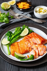 hot smoked salmon with cooked broccoli and lime