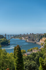 Słynny most w Porto, symbol miasta - obrazy, fototapety, plakaty