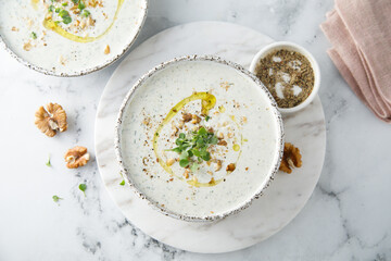 Cold cucumber soup with walnut