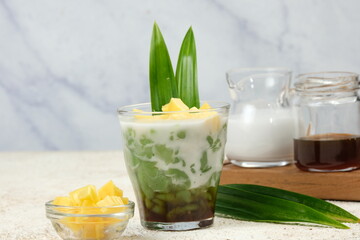 Es cendol or dawet is Indonesian traditional iced dessert made from rice flour, palm sugar, coconut milk, and pandanus leaves.popular during Ramadan