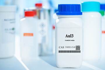 AuI3 gold(III) iodide CAS 31032-13-0 chemical substance in white plastic laboratory packaging