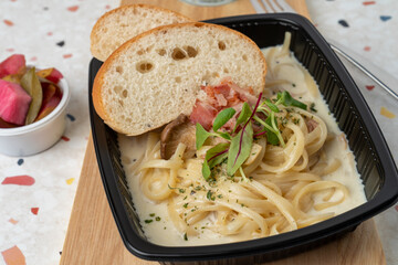 omurice, meal, rice, plain, hamburger steak, set, spicy, tomato, seafood, rosé, spaghetti, bacon, mushroom, cream, linguine