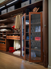 Detail of the interior of an equipped wardrobe