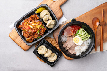 Cold noodles, Korean food, spicy noodles, beef, meat dumplings, dumplings, stir-fried pork, beef noodle soup, hangover soup, traditional, yukgaejang