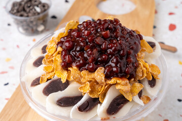 Kaya, toast, butter, cheese, patbingsu, Oreo bingsu, apple mango cheese, apple, mango, americano, coffee, ice, cafe, croffles, croissants, waffles, green grapes, ade, grilled cheese, injeolmi