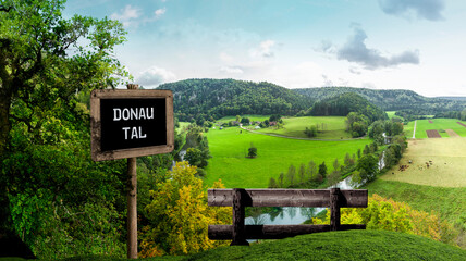 Ausblick aufs Donautal von einem Hügel