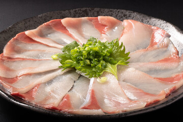 ブリ　しゃぶしゃぶ用　（高知県産　養殖）