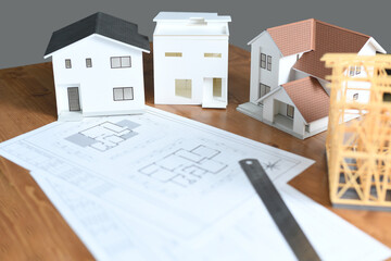 建築模型と建築図面のイメージ