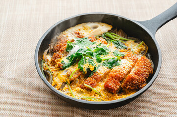 スキレットで作るかつ煮