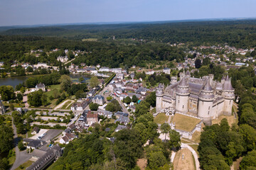 Fototapeta na wymiar Aerial view of the Castle of Pierrefonds