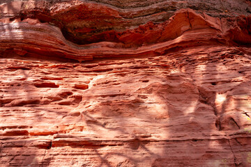 LE COLORADO EUROPÉEN- plus d’un kilomètre de long et 15 à 20 mètres de hauteur.-AU PAYS DE...