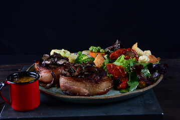 roast beef with bacon cheese and file mignon salad