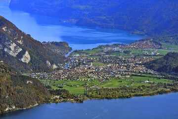  Interlaken in switserland with lake Thunersee and lake Brienzersee