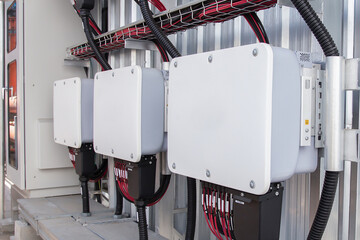 White inverter of solar cell power generation system