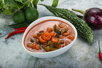 Thai red curry with prawn