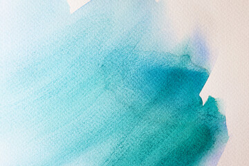 Elementi astratti realizzati ad acquerello: pennellate verde azzurro dipinte su carta  - obrazy, fototapety, plakaty