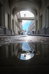 Passage in der Altstadt von Vilnius - obrazy, fototapety, plakaty