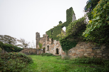 verfallene Burganlage