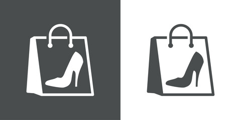 Logo moda de mujer. Silueta de zapato de tacón alto elegante para mujer en bolsa de la compra de papel  - obrazy, fototapety, plakaty