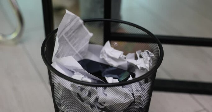 Smartphone is thrown into trash phone is rejected