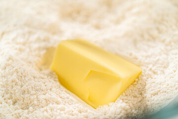 Captivating Capture of No-Yeast Cinnamon Roll Cupcakes