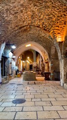 Fototapeta na wymiar arches of old jerusalem market