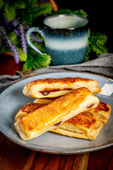 Puff pastry cookies with jam.