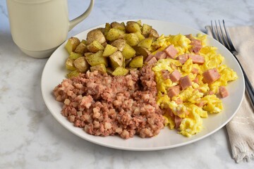 scrmb;e eggs and spam  with corn beef hash