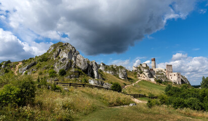 Ruins of the Olsztyn castle. Trail of the Eagles' Nests, Poland