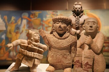 Mayan Art - Mayan Statuettes