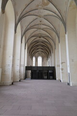Blick in die Klosterkirche von Kloster Dalheim in Nordrhein-Westfalen
